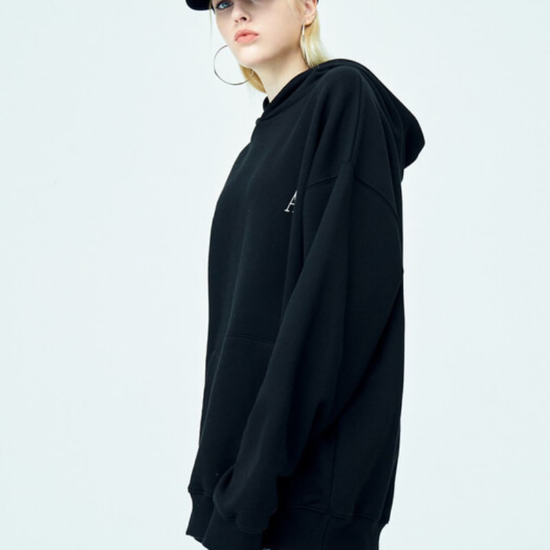 ATTENTIONROW FOR WOMEN 22FW01WY03 Initial Logo Embroidered Ball Cap (Black)