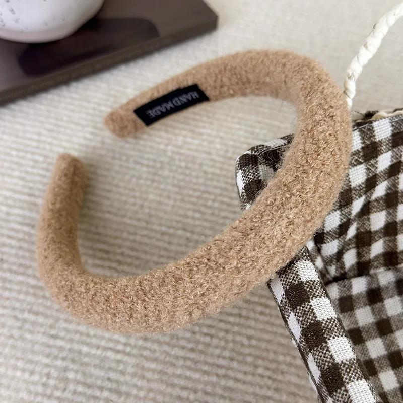 Vinter Retro Ensfarvet Plys Pannebånd Svamp Bredt Hårbånd For Kvinner Jente Enkelt Elegant Hårbøyle Mote Hårtilbehør