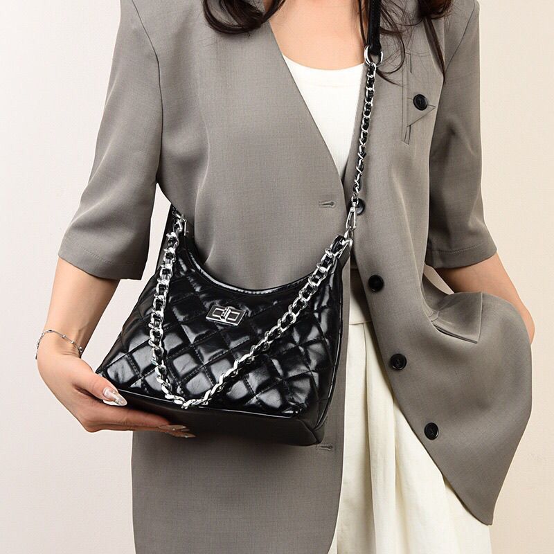 

Genuine Leather Rhombus Chain Bag Women 2025 New Summer Large Capacity High Sense Versitile Fashion One Shoulder Cross-body Underarm Bag Black
