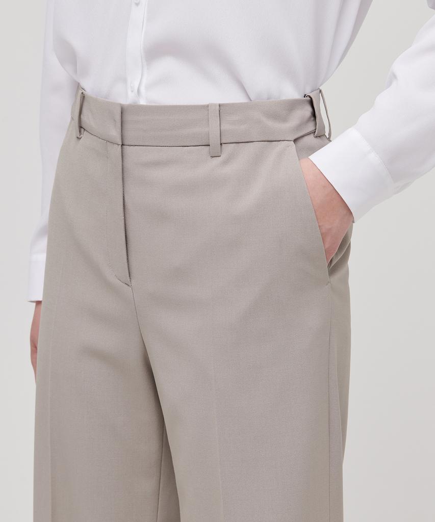 MUSINSA STANDARD WOMAN Women'S Lightweight Straight Hidden Elastic Waist Slacks [Light Beige]