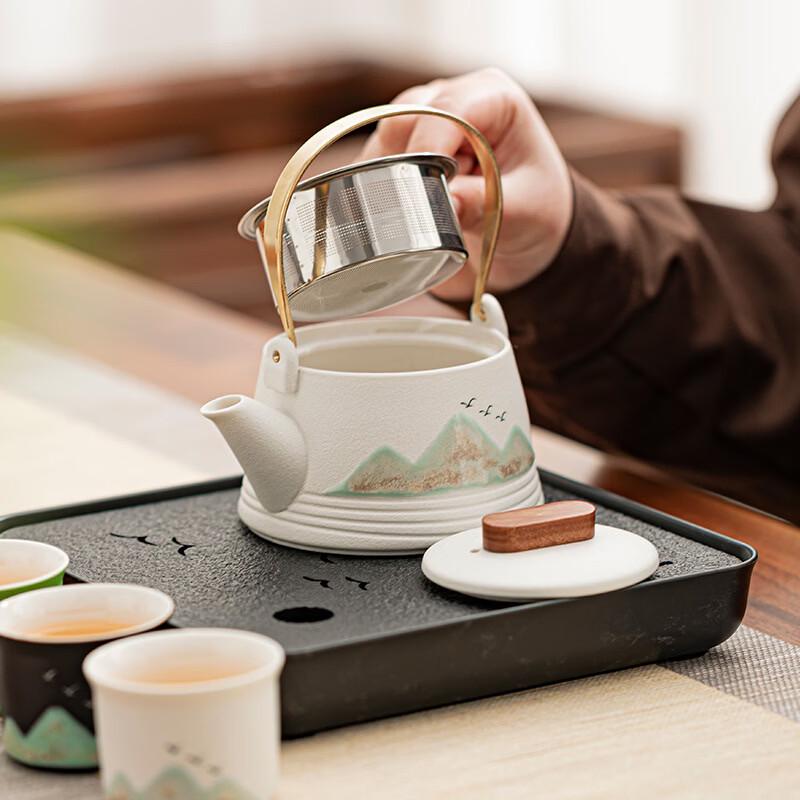 Zhuijia Far Mountain Ceramic Kung Fu Tea Set