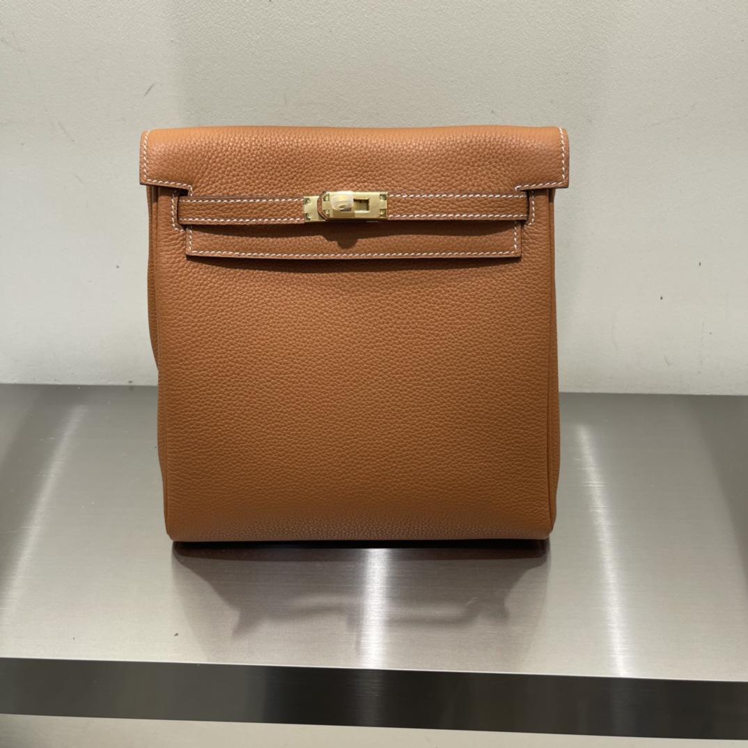 Многофункциональный рюкзак Высококачественная натуральная кожа Женская сумка Модная Универсальная Большая вместимость Повседневная сумка Сумка на двойном плече 21cm коричневый 12290₽