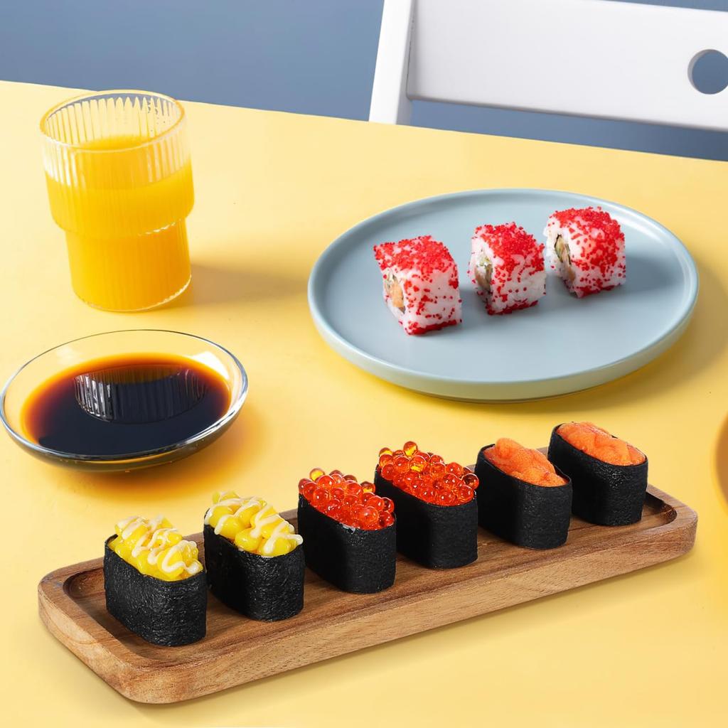 Vaguelly Set of 6 Simulation Sushi Onigiri Plastic Model Food Decorative Perfect for Kitchen and Party Decorations Models, Samples, Toys,