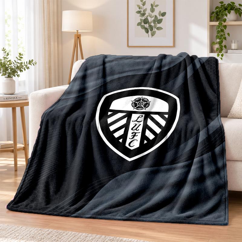Leeds United Printed Flannel Blanket Warm Comfort Bed Throw For Indoor Home Decoration