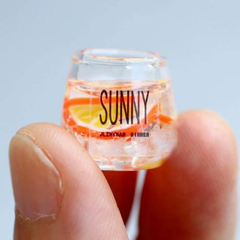 

Diy Doll House Mini Model Furniture Decoration Nordic Style Glass Milk Juice Cup оранжевый