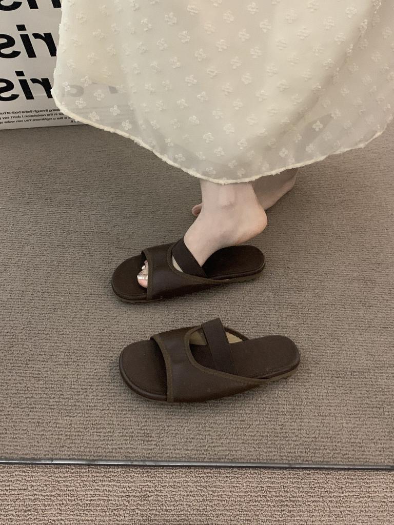 Niche yellow suede with skirt French small cool slippers fairy shoes outer wear 2025 summer with skirt sandals