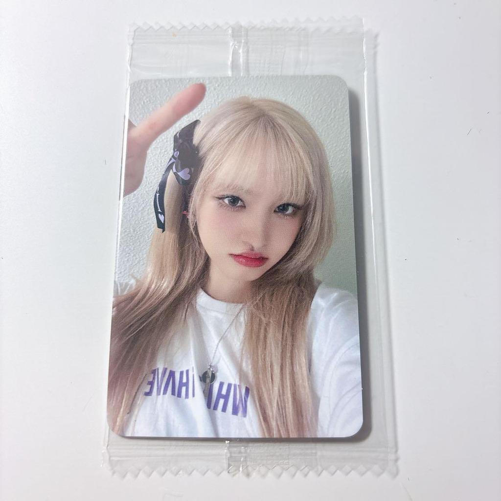 [USED] IVE Liz Trading Card SHOW WHAT I HAVE Tower Records Bonus