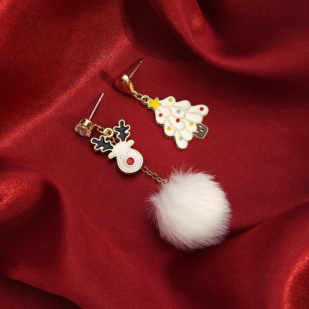 Silver Needle Cartoon Christmas Earrings: Asymmetrical Snowman & Elk with Fur Ball Pendants