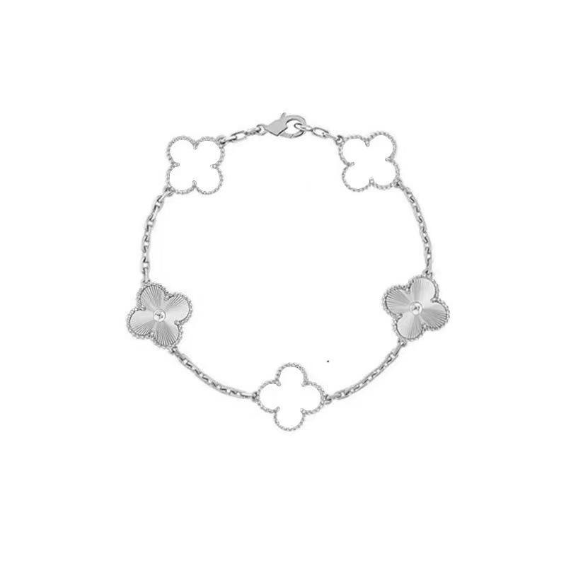 Luxury Four-leaf Clover Bracelet Unisex Versatile and Sophisticated Lucky Clover Bracelet