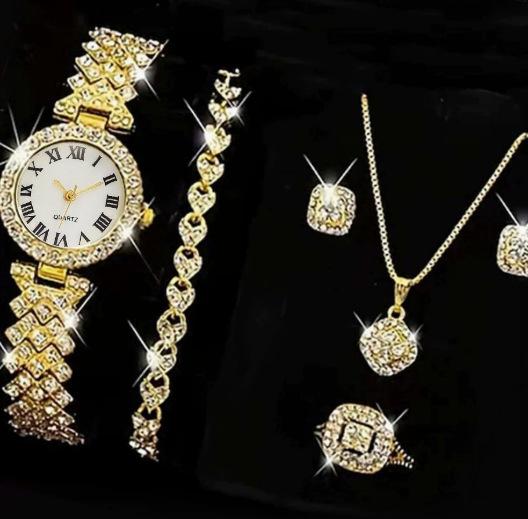 Ladies Fashion Bracelet Watch Diamond Inlaid Watch Cornucopia Roman Quartz Watch Women'S Watch
