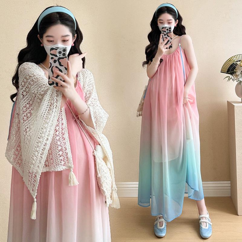 2026 Summer Gradient Tie-Dye Maternity Dress with Spaghetti Straps and Hand-Knitted Shawl M