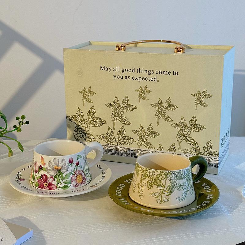 High-Value Flower Coffee Cup, Cup, One-Plate Gift Box, Girlfriend Souvenir, Housewarming, New Wedding, Literary Couple