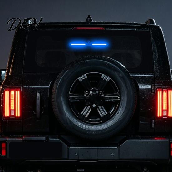 Solar Powered Auto Interior Light Car Window Light, LED Blue Safety Lamp for Rear Windshield, Vehicle Illumination Universal Suction Cup Warning SUVs