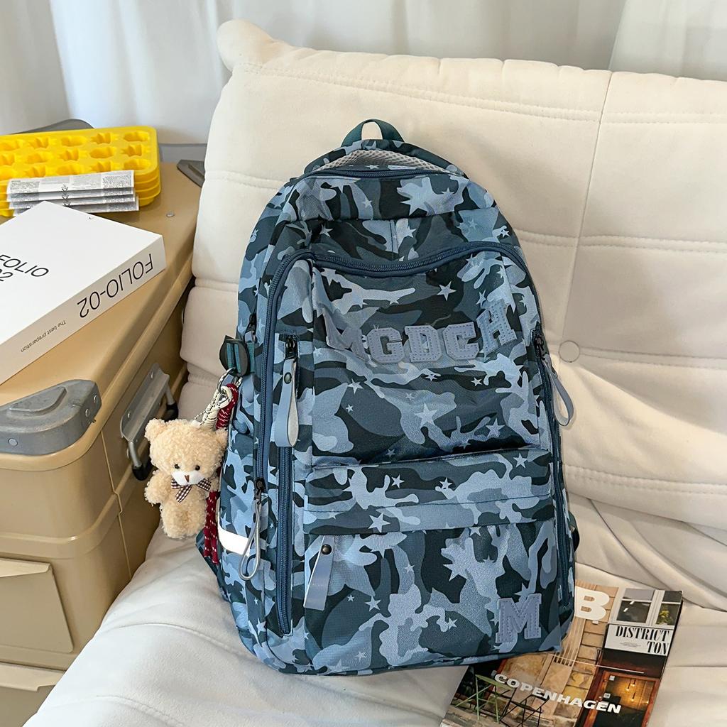 Schoolbag street feeling trendy cool niche camouflage backpack junior and high school students class holiday play to reduce the burden leisure bag