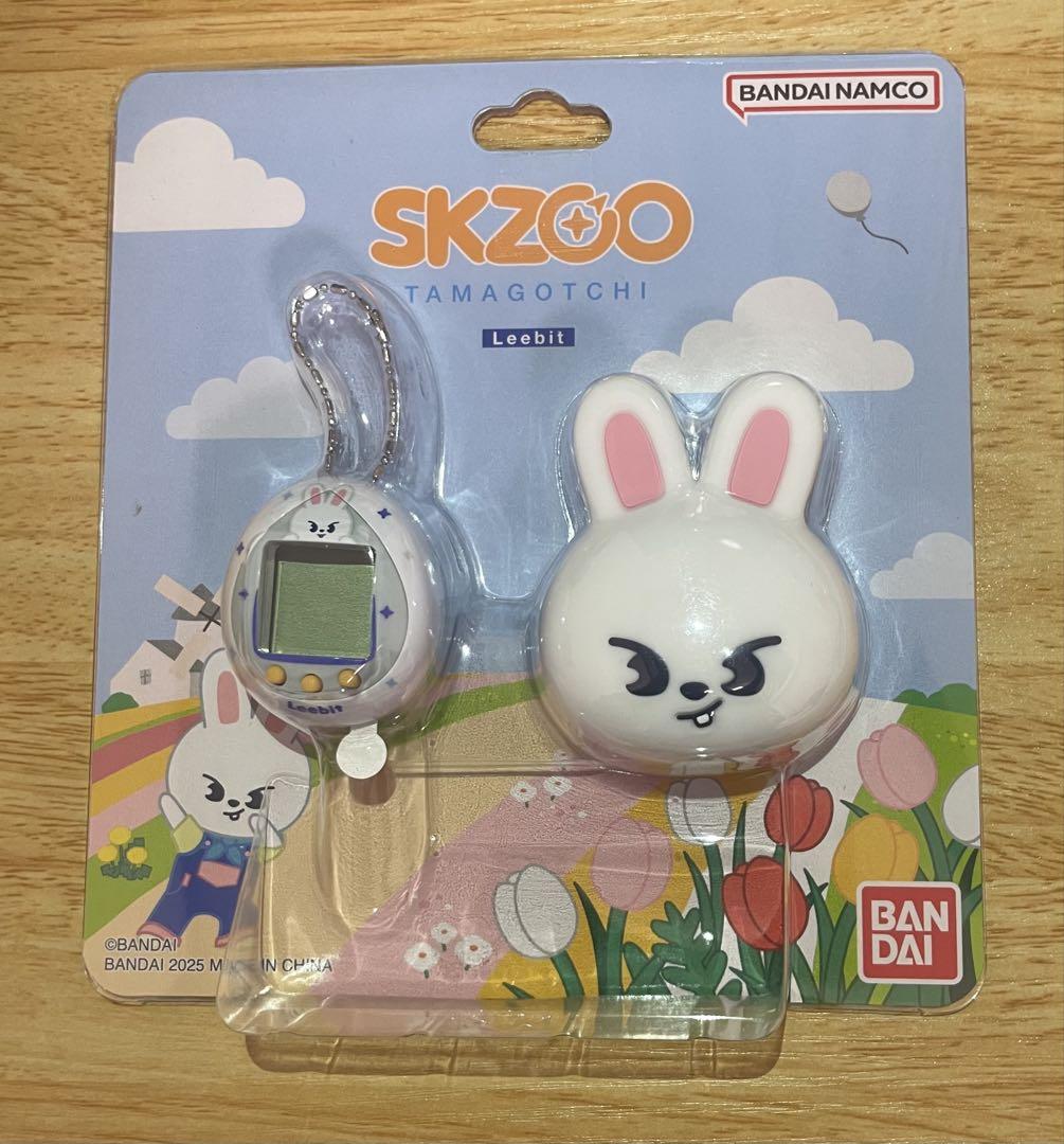 

[USED] SKZOO TAMAGOTCHI Tamagotchi Leebit