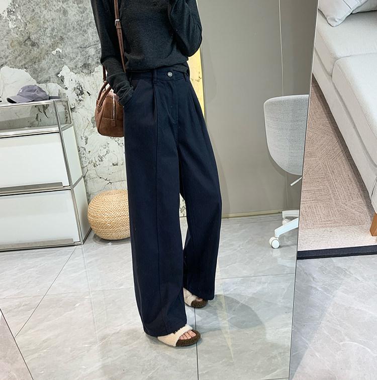 Soft Satin Denim: Women's Warm Wide-Leg Fleece Pants for Autumn/Winter - Stretchy, Thickened, Slimming, Straight Leg.