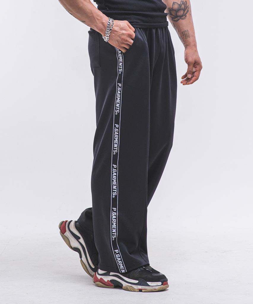 Pijikeolgameoncheu P2454 Lettering Line Jersey Pants [Black]