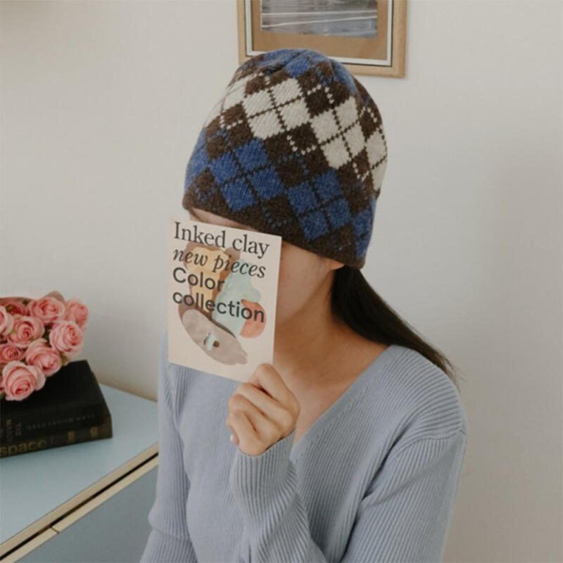 Women's Diamond Wool Knit Plaid Men's Beanie