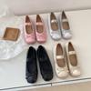 Satinseide BallettSchuhe Damen Klassisch Quadratische Zehenpartie Schleife Elastisches Band Ballerinas Damen Weiche Loafer
