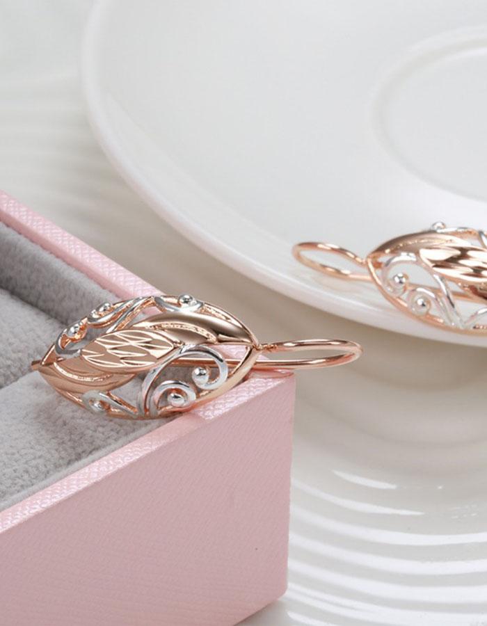 SIMJOO Fashion Hollow Out Flower Two-color Eardrop Earrings