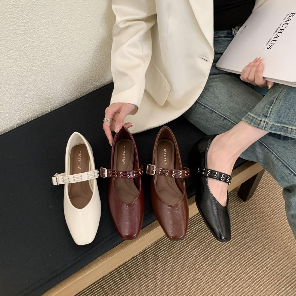 

2025 new round head with thick heel shallow mouth versatile commuter work OL foot Mary Jane women s single shoes 39 бежевий