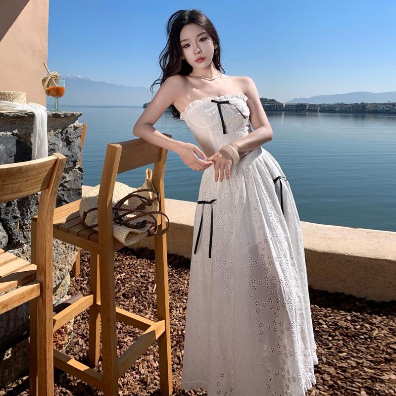 In Stock, Holiday Style Tube Top, Lace Top + Half-length Skirt, Two-piece Set, Summer Picture Color, Other Medium Skirts.