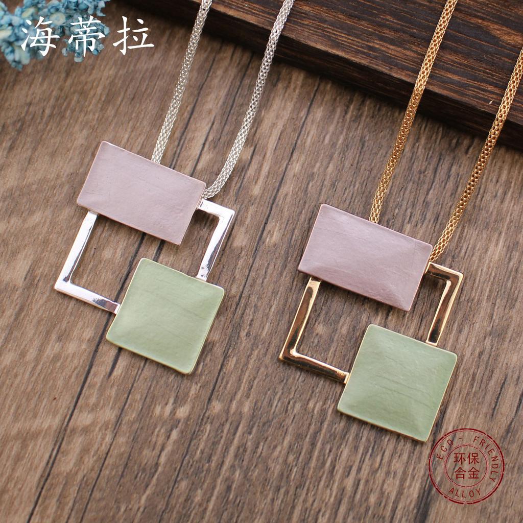New Color-coated Geometric Square Hollow Pendant, Simple and High-end Women's Versatile Square Necklace