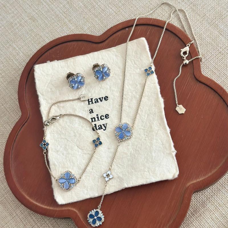 Damen Vierblättriges Kleeblatt Schmuckset - Ohrringe Armband Halskette Leichter Luxus Französischer Stil