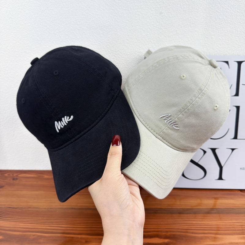 Wide-brimmed baseball cap for women, new spring and autumn fashion embroidered duckbill cap, makes the face look smaller, versatile hat