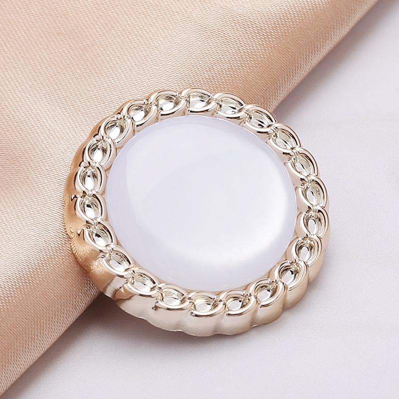 10 Pieces of Circular Plastic Buttons Women's Clothing Decoration Accessories Hand Sewn Buttons