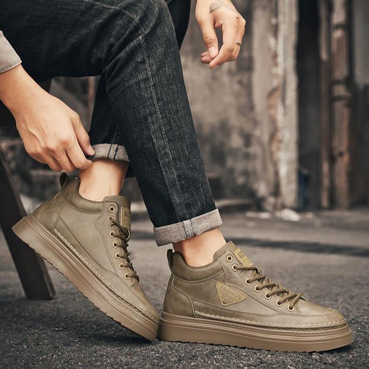 Jarní 2025 Nové vysoké martinské boty Pánské všestranné kožené boty s tlustou podrážkou pro volný čas, palubní boty