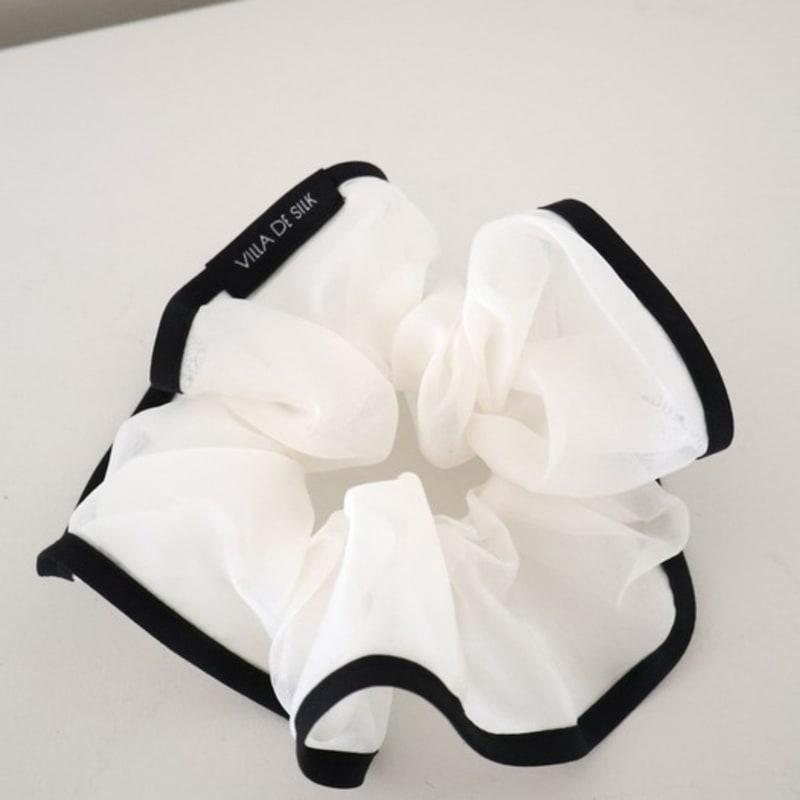 VILLA DE SILK Silk Organza Fine Line Scrunchie