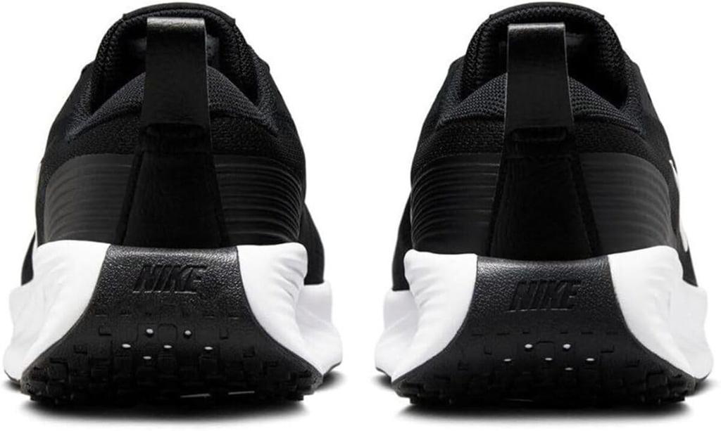 Nike W PROMINA EXTRA WIDE NERO/BIANCO-NERO HQ8478-002 23,5 cm