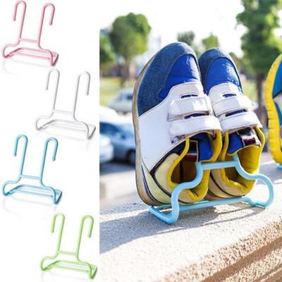 1 pz Portasciugatura Scarpe in Plastica Multifunzione Appendi Scarpe Gancio Appeso Supporto a Mensola Organizzatore per la Casa