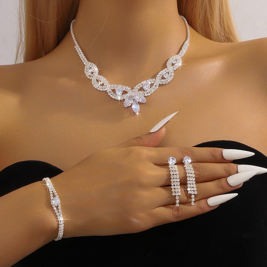 Popular Crystal Collarbone Chain Necklace Bracelet Full Diamond Bracelet Earrings Ring Set Women