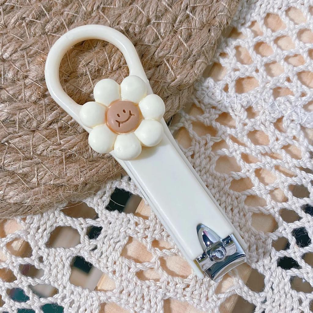 New Cute Cartoon Bear Bunny Nail Clippers Anti Splash Nail Trimmer Baby Nail Care Accessories Manicure Tools