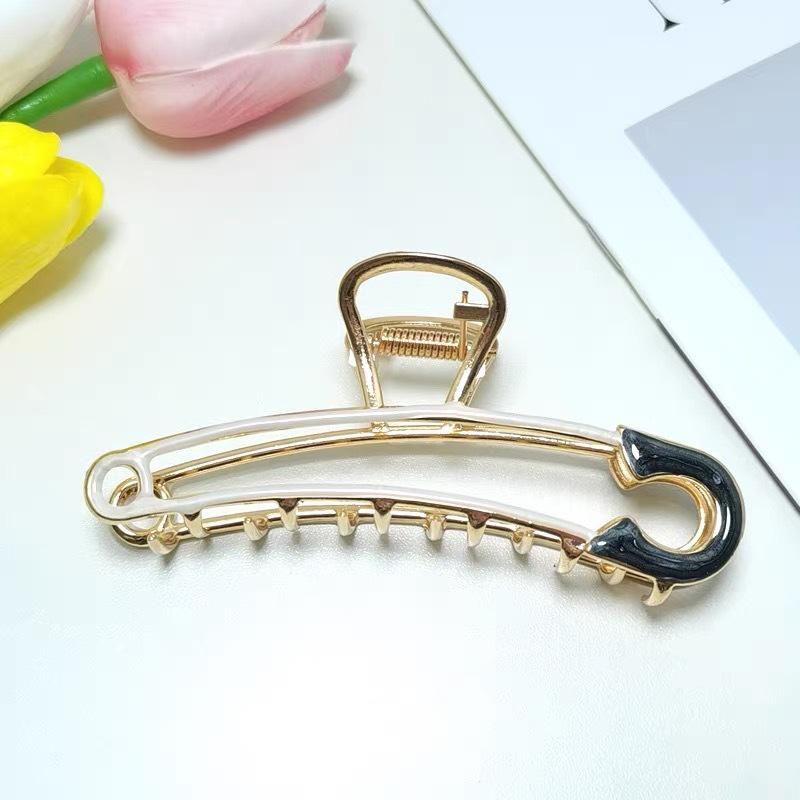 Elegant Tulip & Lily Hair Clip - Large Fairy Claw for Stylish Back-of-Head Design