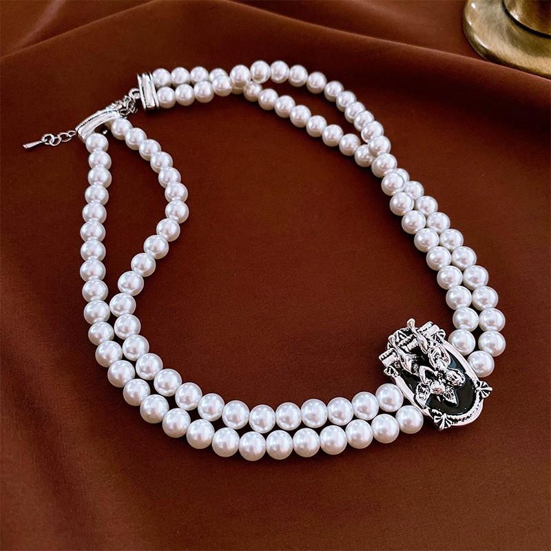 Flower Ceramic Rice Beads Beaded Stacked Necklace Retro Exquisite Collarbone Chain Design Sense Niche Necklace Women