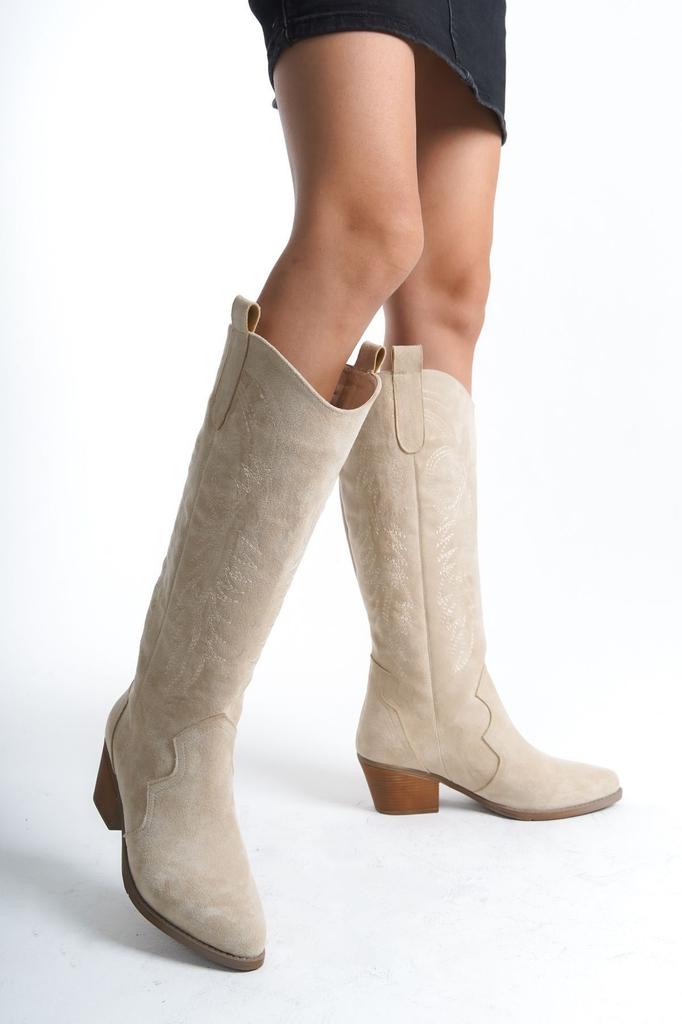 Women Modern Stylish Fashion Boots Boots Faux Leather Suede Mink Suede Western Embroidered Pointed Toe Casual Boots