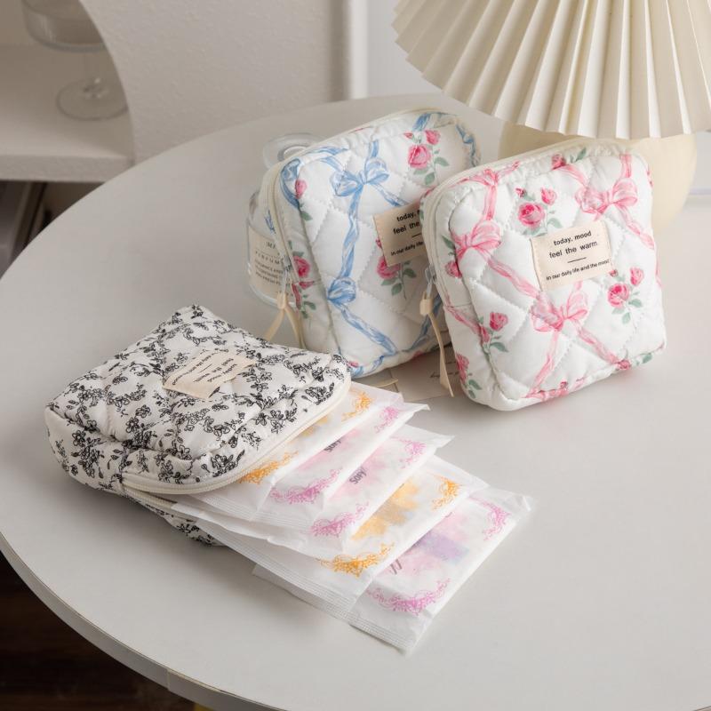 Cute Bow Makeup Bag for Women Lipstick Toiletry Cosmetic Pouch Case Student Sanitary Napkin Tampon Storage Case Organizer Case