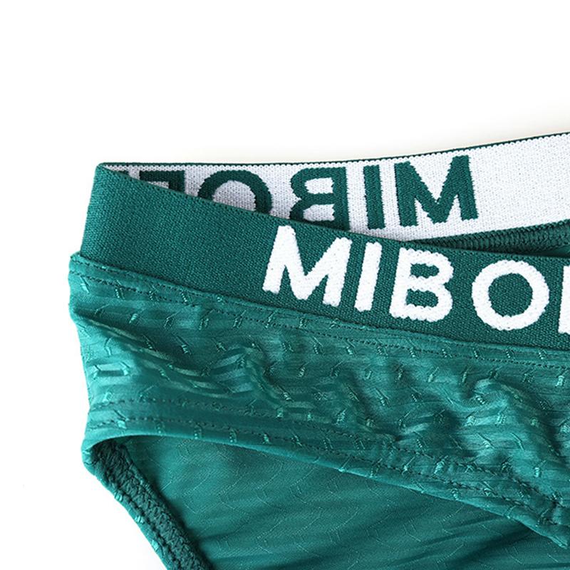 2Pcs/Lot Men's Sexy Low Rise Briefs Solid Color Breathable Big V Waist Briefs U-Pouch Slim Fit Briefs