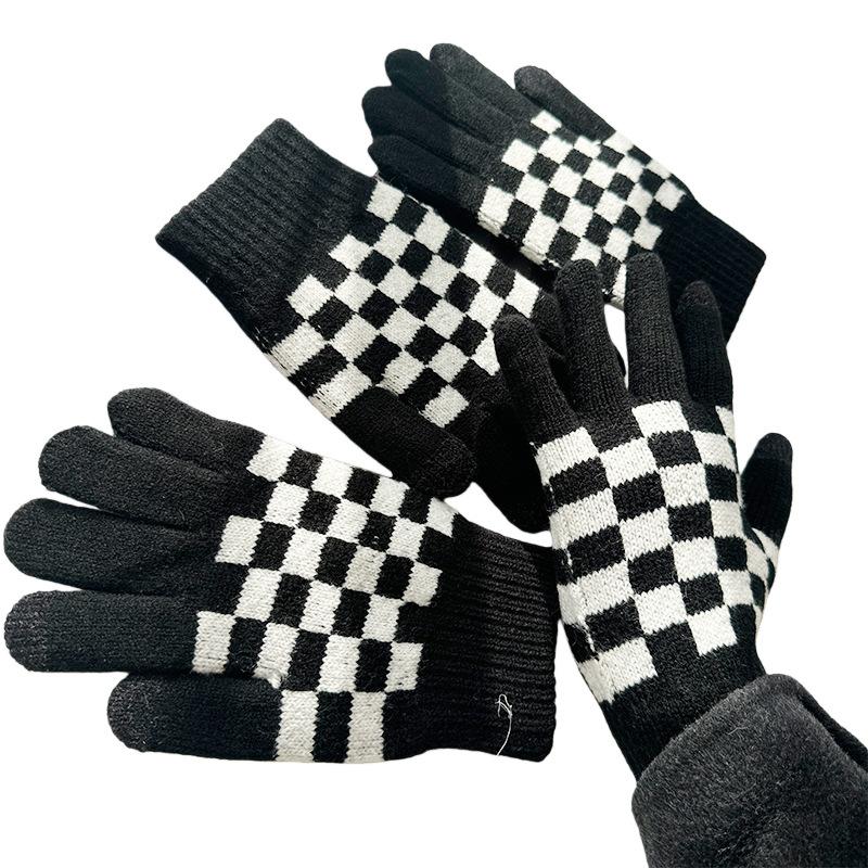Automne et Hiver Étudiants Hommes et Femmes Gants en Peluche à Carreaux Mignons Chauds en Laine Tricotée Écran Tactile Gants de Couple