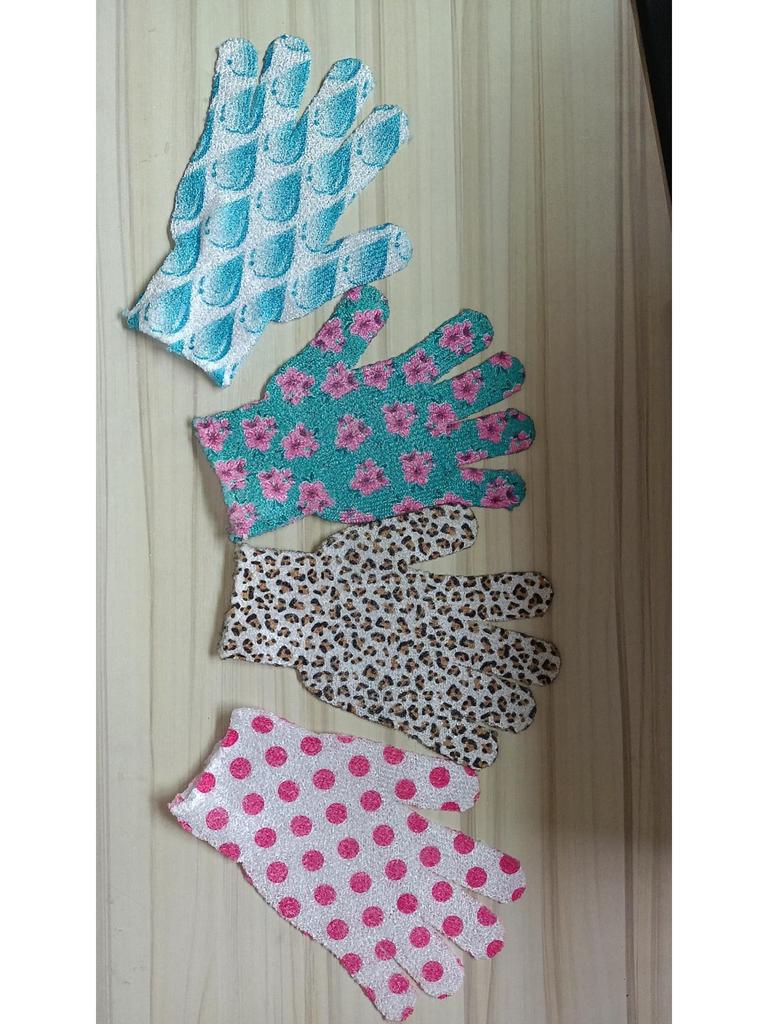 Exfoliating Five-Finger Bath Mitt & Back Scraper