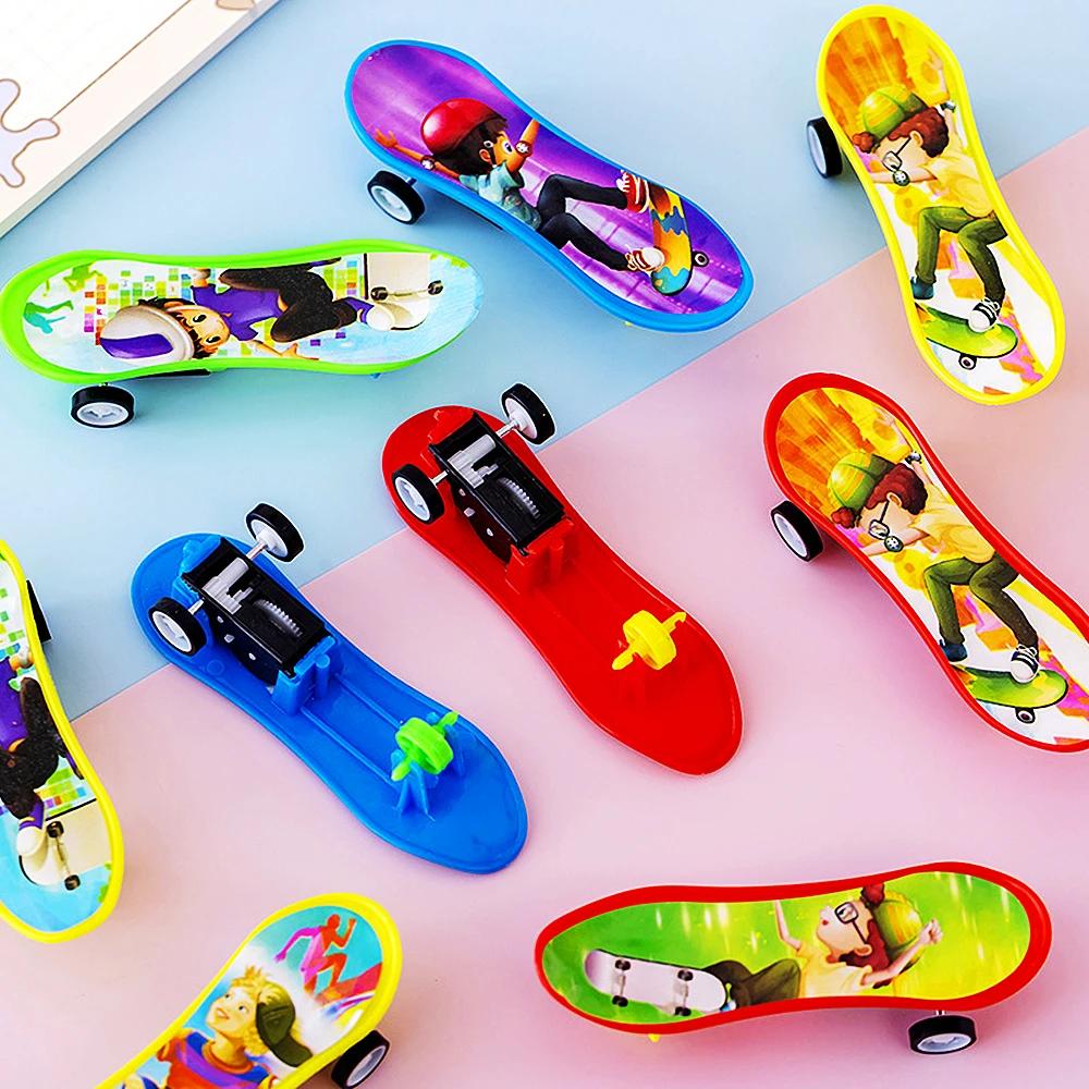 5/10Pcs Mini Kids Clockwork Pull Back Scooter Toys Children Birthday Party Favors Boys and Girls Gift Bag Carnival Prizes