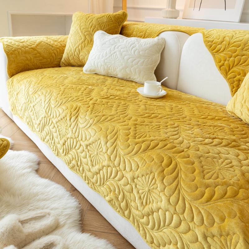 

Winter Short Plush Sofa Cushion Modern Light Luxury Leather Cover Imperial Concubine Towel Simple Design 70*70cm