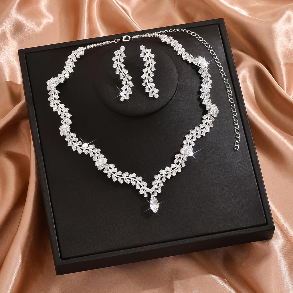 Super Flash Luxury High-End Zircon Pendant Necklace Women'S Wedding Wedding Earrings Necklace Jewelry Set
