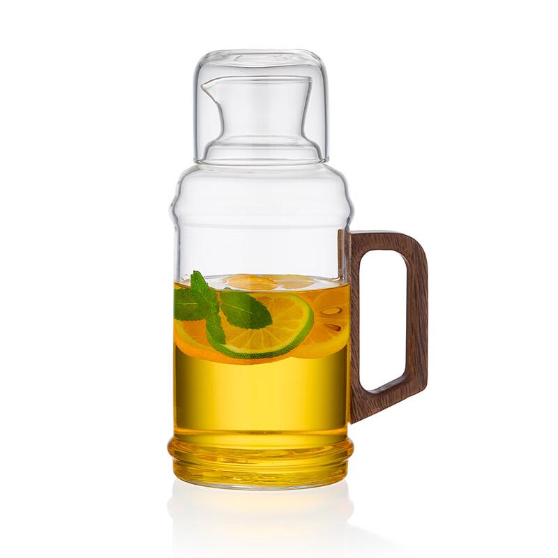 Mesini Borosilicate Glass Pitcher with Wooden Handle