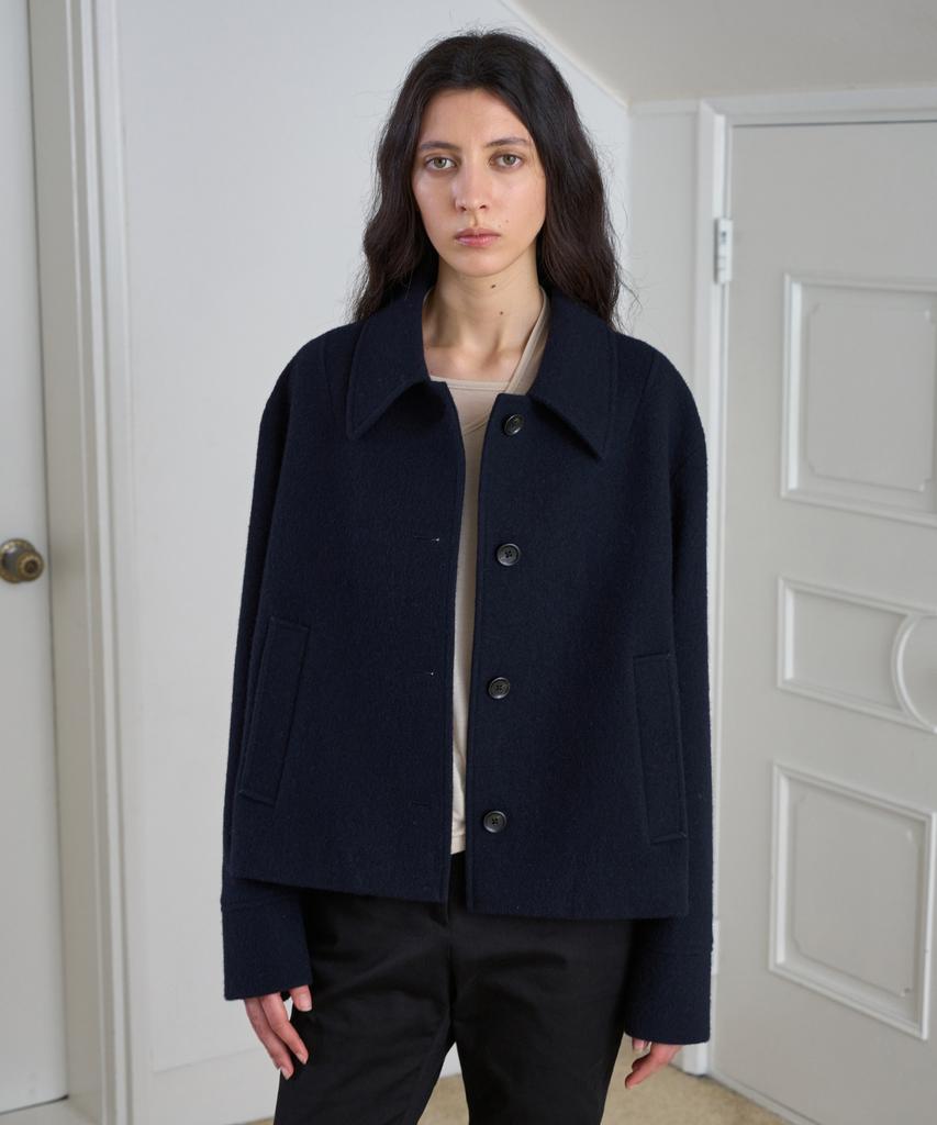 Symmetricpercent Minimal Crop Coat / Navy