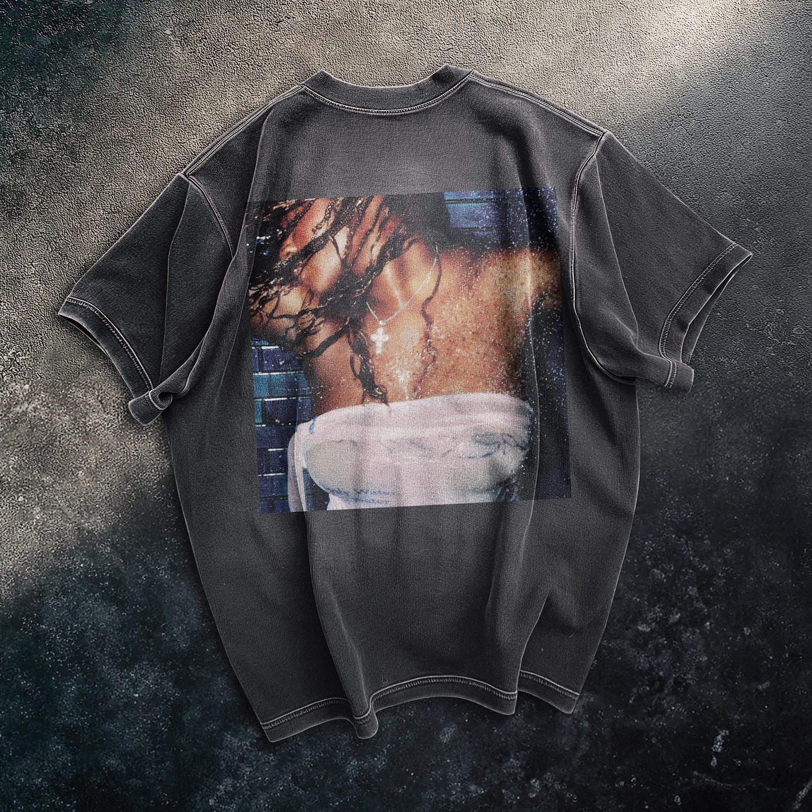 Urban Graphic T-Shirt: Streetwear Style Unisex Tee M