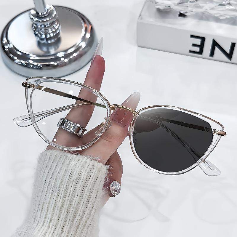 1/2pcs retro metal frame glasses cat eye style with light sensing lenses for men and women